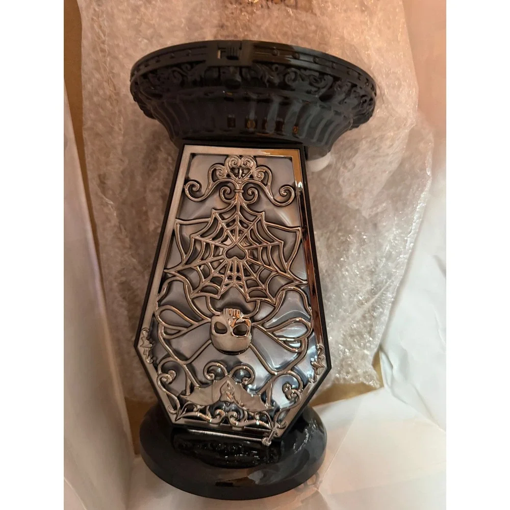 Bath and‎ Body Works Halloween coffin Tombstone Spiderweb Light Up Candle Holder